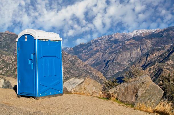 Best Portable restroom trailer rental  in Fort Salonga, NY